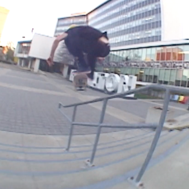 ARRIE VISSERS FOR PROVINCE