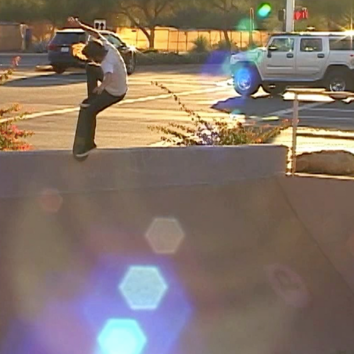 FRIENDS // WASTE TAB