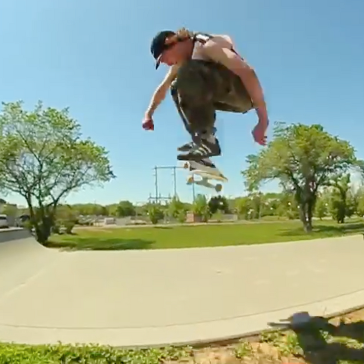 LEVI REOCH AND FRIENDS // REGINA PLAZA