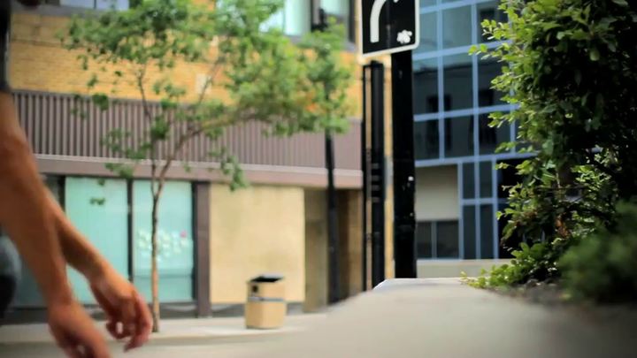 THRASHIN&#039; THE CUBE